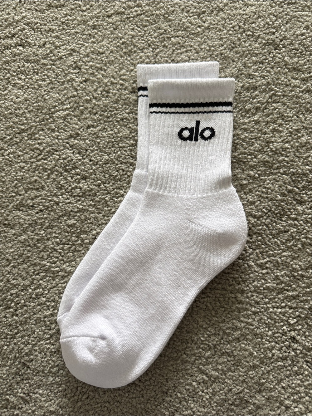ALO Yoga Crew Sock in White